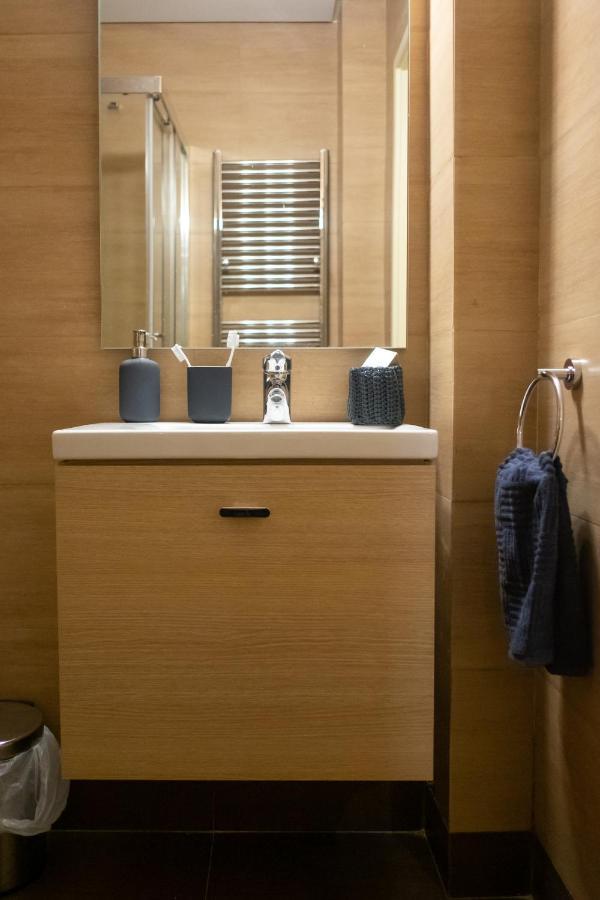 Two Bedroom Apt In Syntagma - Ermou Area Ateny Zewnętrze zdjęcie