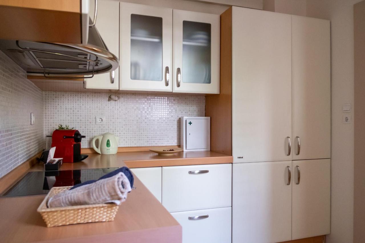 Two Bedroom Apt In Syntagma - Ermou Area Ateny Zewnętrze zdjęcie
