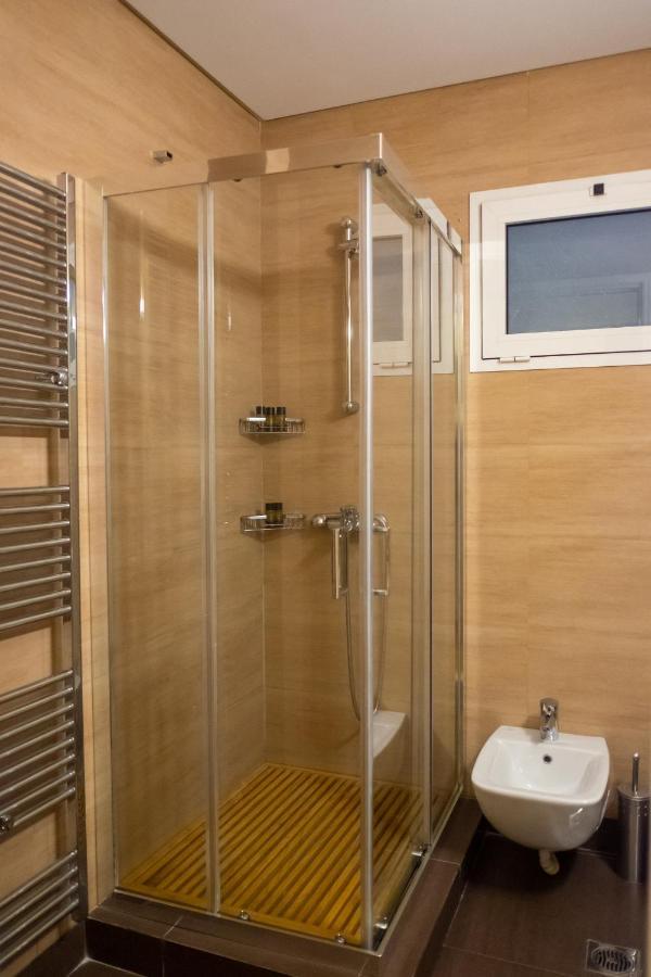 Two Bedroom Apt In Syntagma - Ermou Area Ateny Zewnętrze zdjęcie